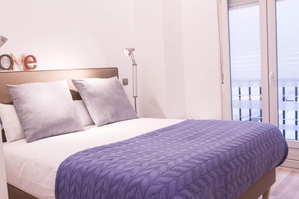 Hotel Arenal Gran Via 4*