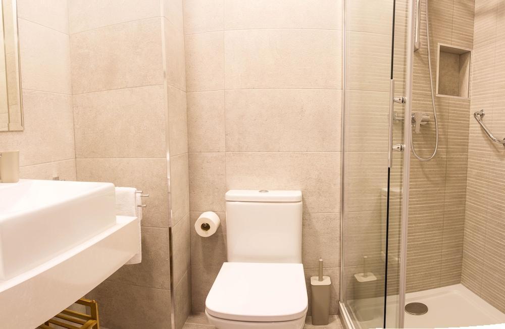 Hotel Arenal Gran Via 4*
